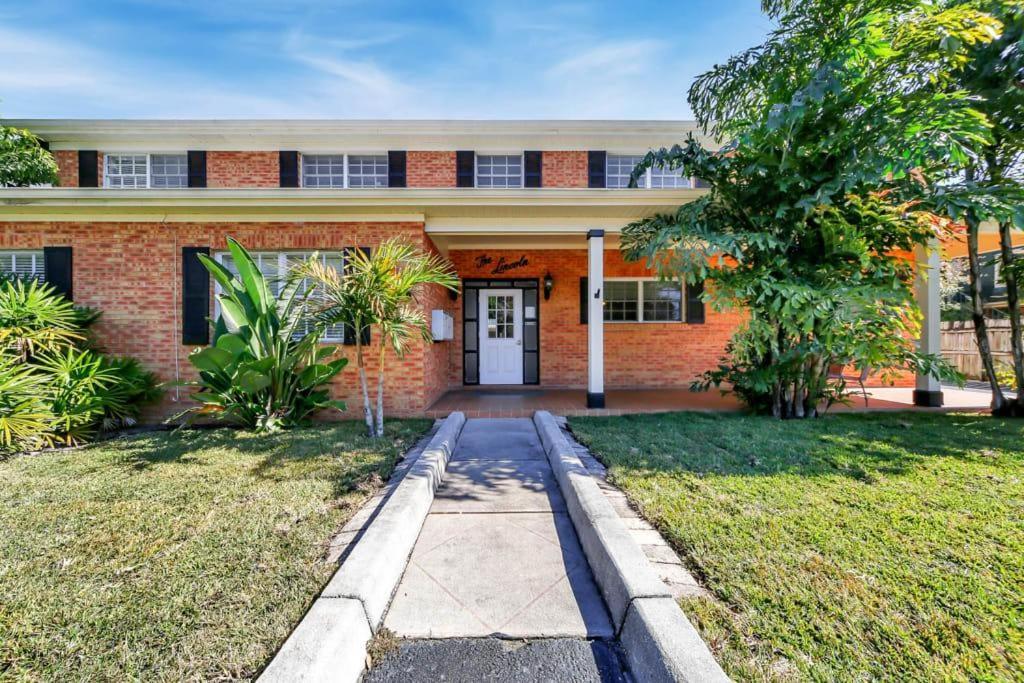 Decorative 1Br With Parking Close To Stores Tampa Exterior photo